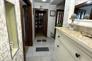 квартира за адресою Івасюка вул., 17