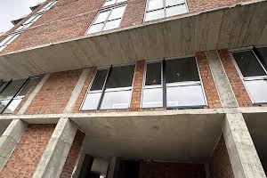 коммерческая по адресу Перфецкого ул., 1