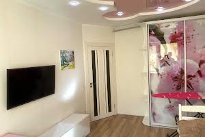 квартира за адресою Райдужний масив вул., 12