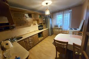 квартира за адресою Йовы, 3