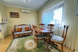 дом по адресу Лемківська, 114