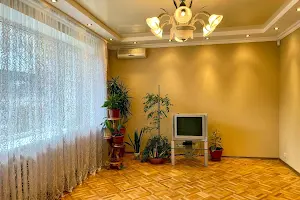 дом по адресу Владимира Моссаковского ул. (Клари Цеткін), 30