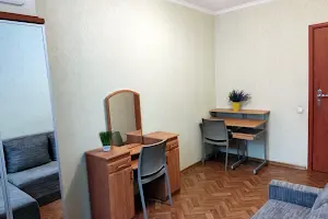 квартира за адресою Космонавтів вул., 18