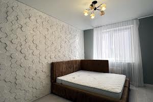 квартира за адресою Перлинна вул., 8