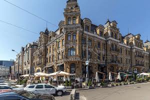 комерційна за адресою Київ, Басейна вул., 2