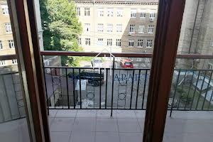 коммерческая по адресу Паторжинского ул., 4