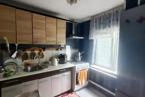будинок за адресою набережна, 3