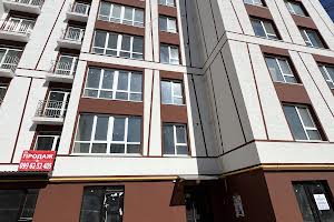 квартира за адресою Отця Івана Блавацького вул., 18