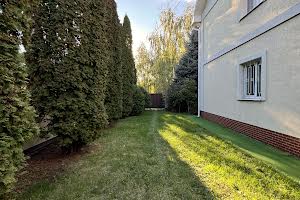 комерційна за адресою Зоряна вул., 8