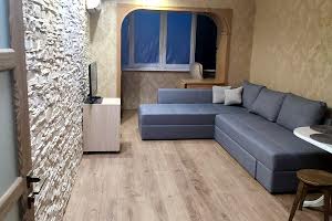 квартира за адресою Каденюка вул., 10