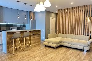 квартира за адресою Светлова, 42А