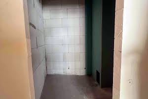 комерційна за адресою Краснова вул., 3а
