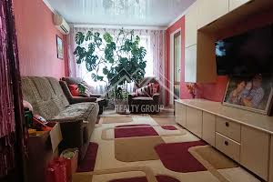 квартира за адресою Кривий Ріг, Гірницький мікрорайон , 42