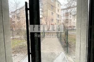 комерційна за адресою Олександра Копиленка вул., 3