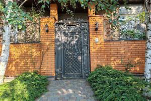 будинок за адресою 3-й Костанді пров., 10