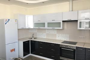квартира за адресою Київ, Драгоманова вул., 2-Б