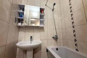 квартира за адресою Зодчих вул., 16