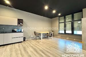комерційна за адресою Снігурського, 17