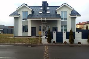 дом по адресу с. Новые петровцы, Михновського, 1