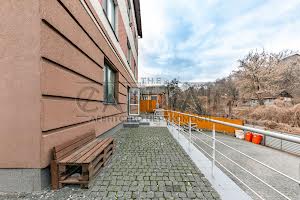 коммерческая по адресу Луганская ул., 11