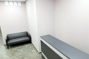 комерційна за адресою Садова вул., 1-В к1