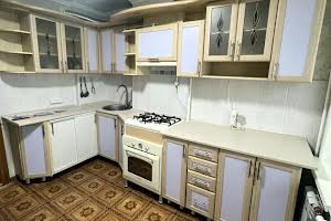квартира за адресою Космонавтів вул., 148г