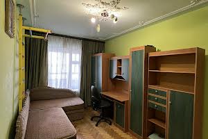 квартира за адресою Євгена Патона вул., 4