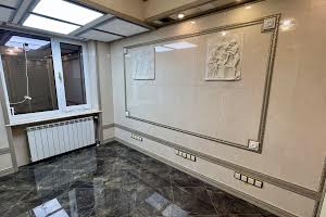 комерційна за адресою Бутишів пров. (Андрія Іванова вул.), 12