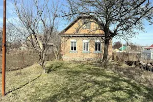дом по адресу Вышгородская ул.