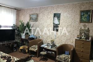 квартира за адресою Ільфа та Петрова вул., 27