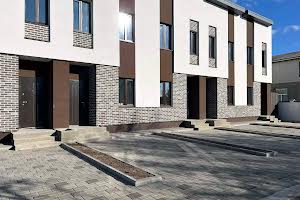 дом по адресу вулиця Степана Бандери(Можайського), 83