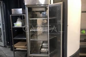 комерційна за адресою Бессарабська пл., 4