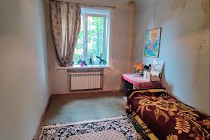 квартира за адресою Універсальна вул., 9