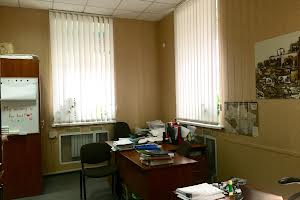 комерційна за адресою Степана Тельги, 65