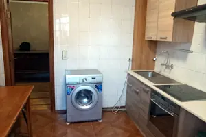 квартира за адресою Садовая, 9