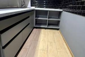 комерційна за адресою Ланжеронівська вул., 2