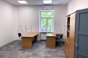 коммерческая по адресу Михаила Грушевского ул., 34/1