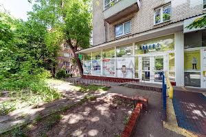 коммерческая по адресу Деревлянская ул. (Якира), 21