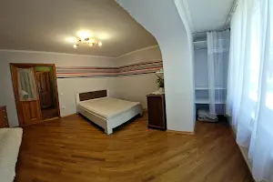 квартира за адресою Хмельницького, 9