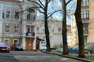 коммерческая по адресу Лютеранская ул., 12