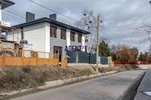 дом по адресу с. Петропавловская борщаговка, Живописна