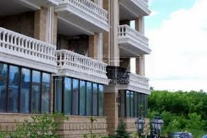 коммерческая по адресу Лукʼянівський пер., 3