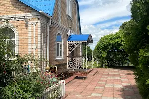 дом по адресу Шкільна, 40