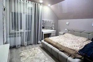 дом по адресу центральна