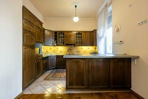 квартира за адресою Героїв Майдану вул. (Гвардійська), 8
