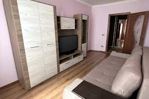 квартира за адресою Побутова, 4