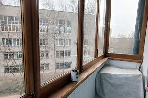 квартира за адресою Довженка вул., 44