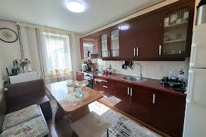 квартира за адресою Івана Миколайчука вул., 18