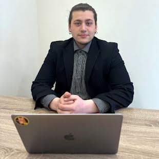 Янакі Григорій