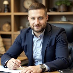Парахненко Євген